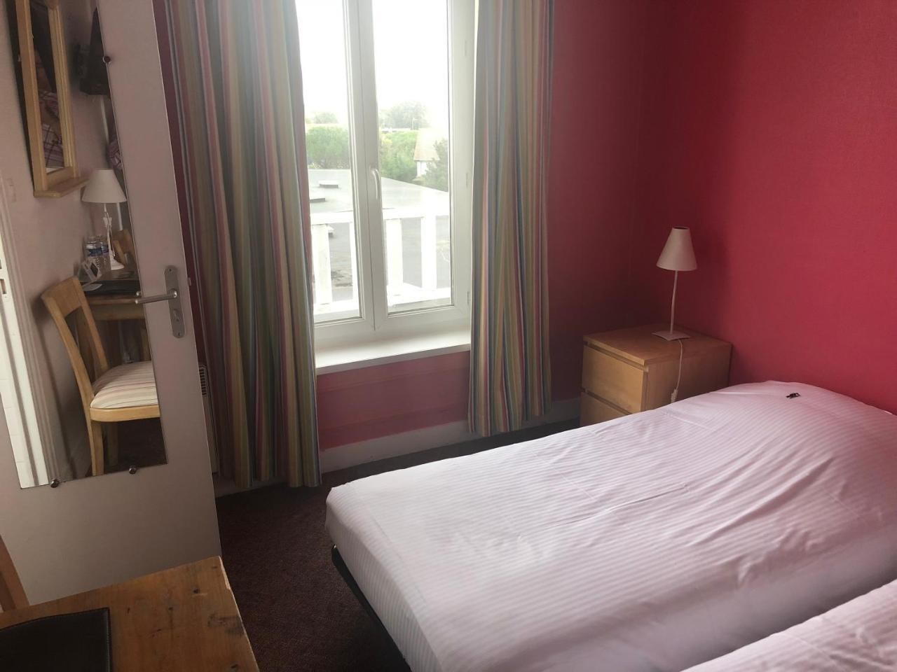 Hotel De Paris Courseulles-sur-Mer Luaran gambar